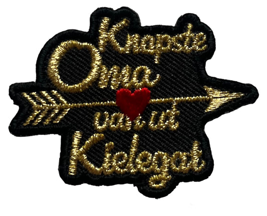 Geborduurd strijkembleem Knapste Oma van ut Kielegat